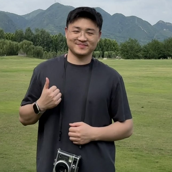 Yukun Wang / 王宇坤